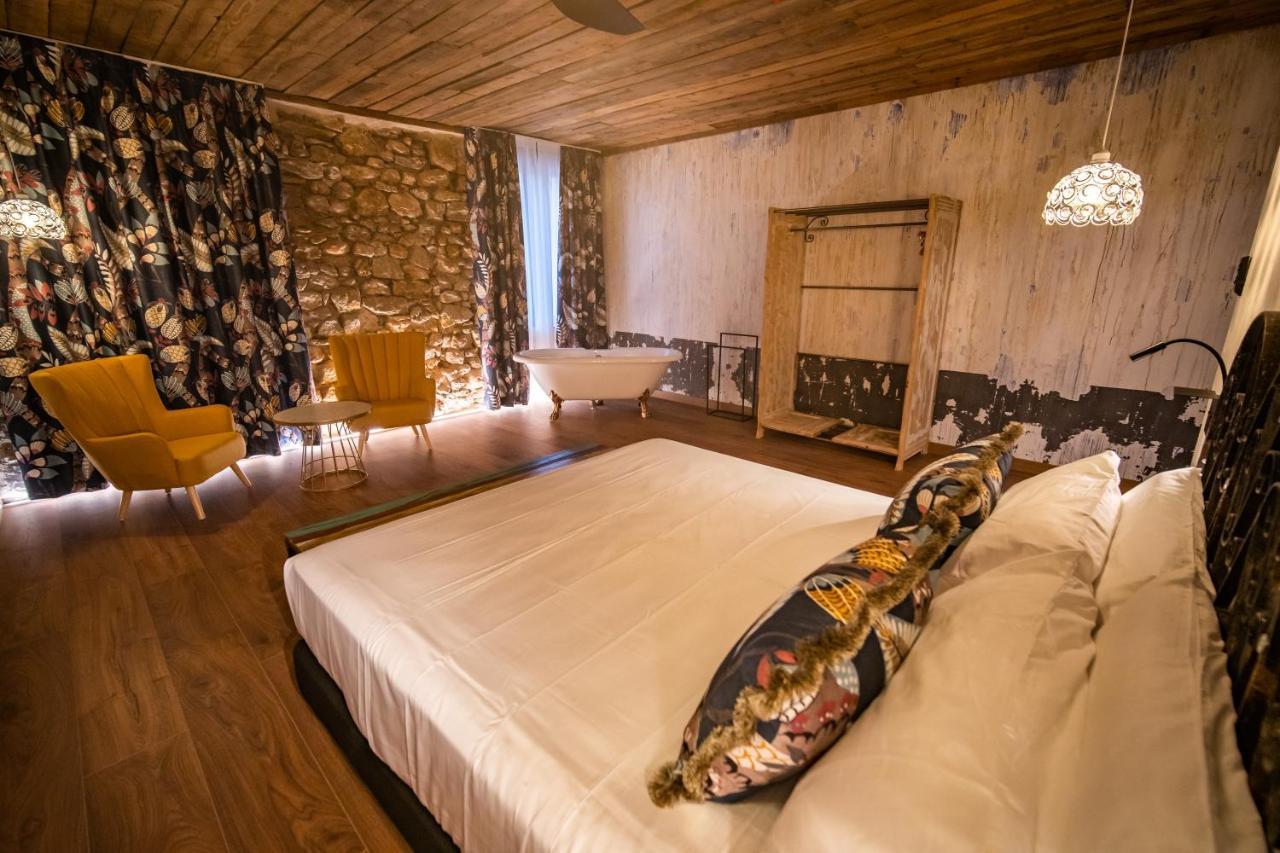 Hotel Somnifabrik Valderrobres Exteriér fotografie