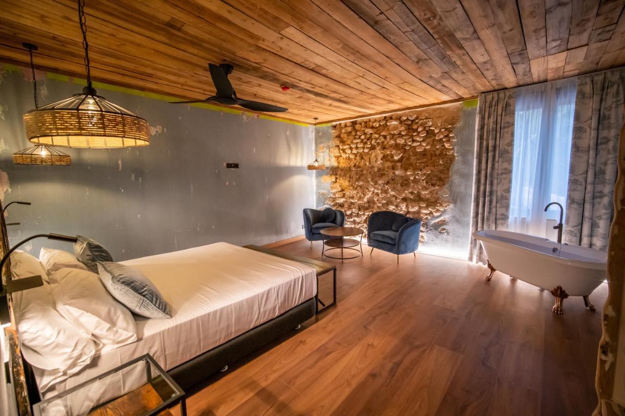 Hotel Somnifabrik Valderrobres Exteriér fotografie
