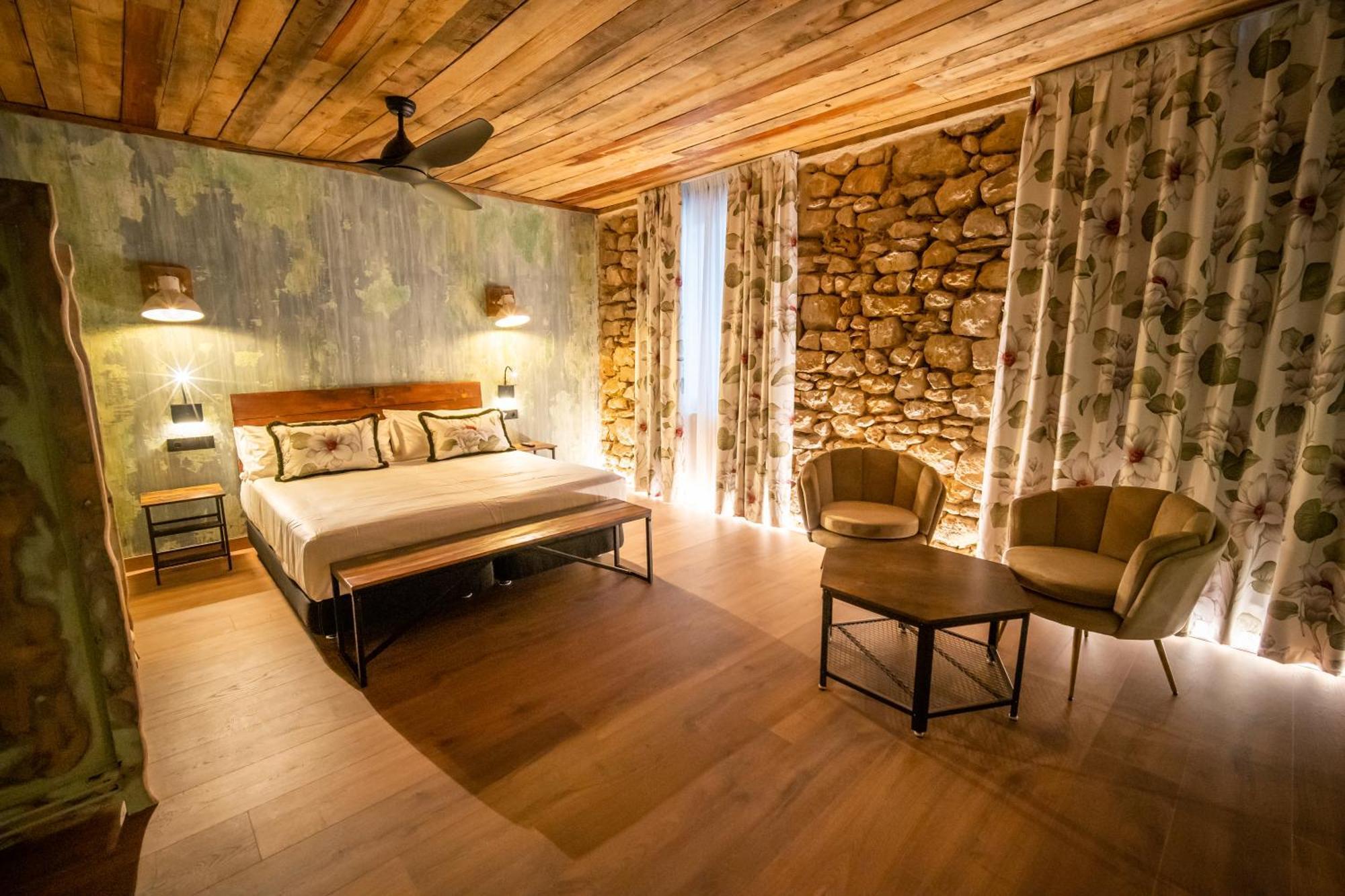 Hotel Somnifabrik Valderrobres Exteriér fotografie